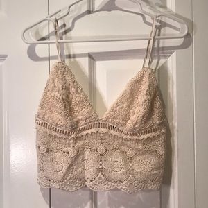 Kendall & Kylie lace crochet crop top